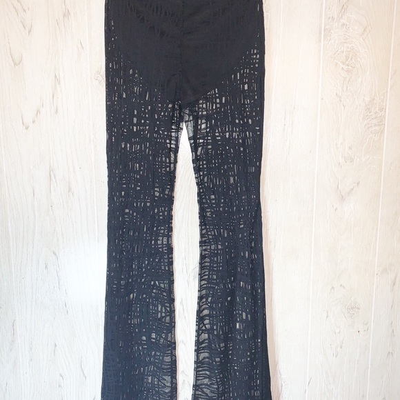Two piece sheer black pants with tube top - Picture 6 of 9